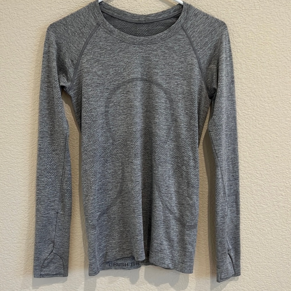 Lululemon long sleeve swiftly shirt size 6T neutral